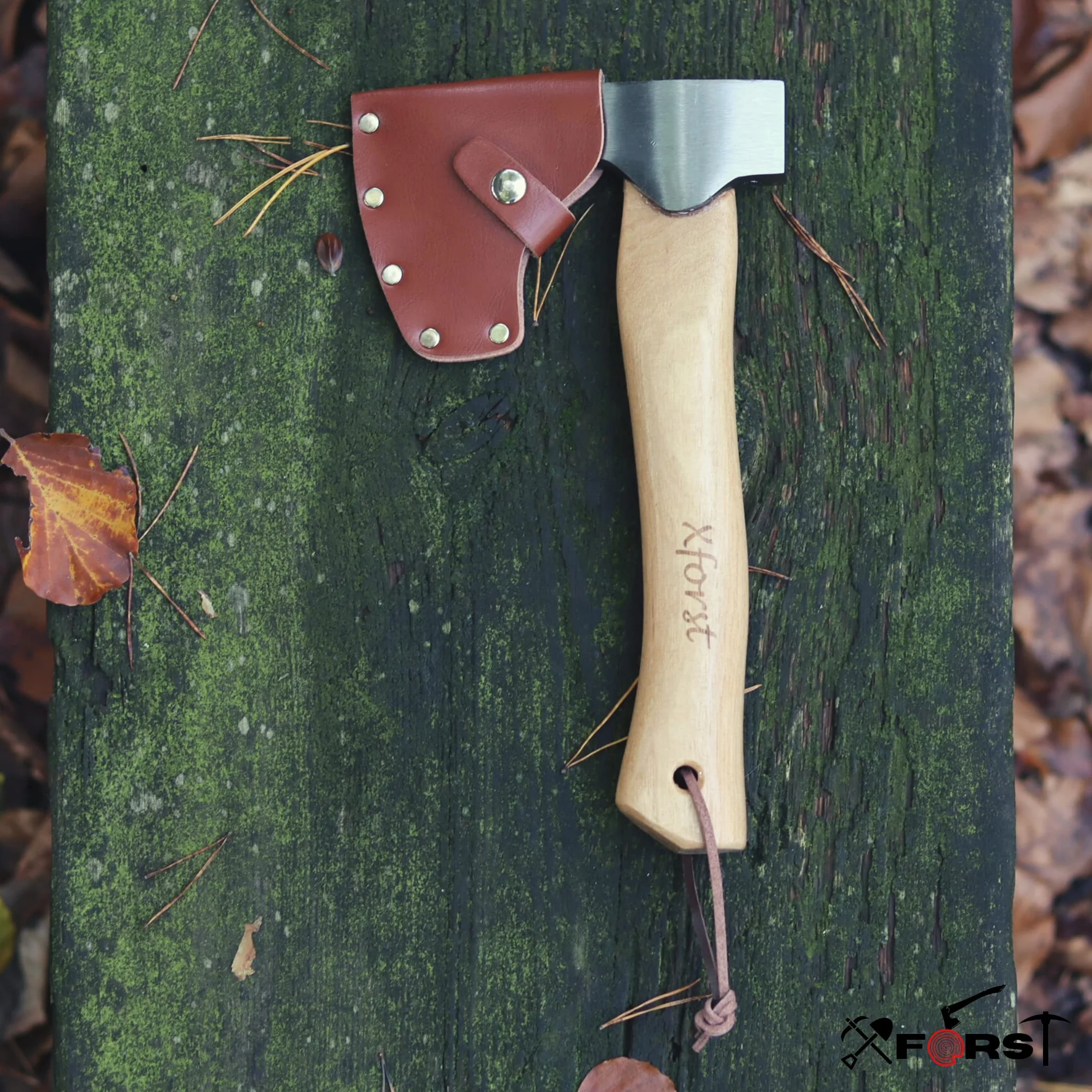 Xforst Pack: Hacha AG1 + Sierra Plegable FS24 – Combinación Outdoor, Camping, Bushcraft y Jardinería