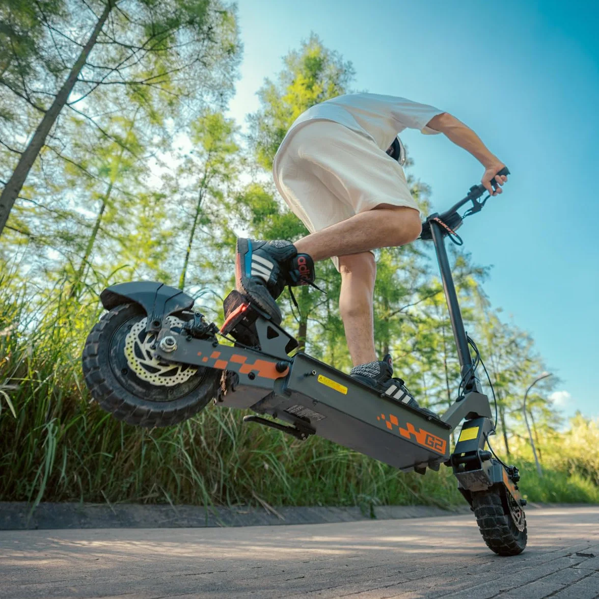 KUKIRIN G2 Patinete Eléctrico para Adultos Homologado DGT, 500W, 25 km/h, Batería 48V 15,6Ah, Autonomía hasta 65 km, Neumáticos Tubeless de 10 Pulgadas, Suspensión Delantera y Trasera, Frenos de Disco