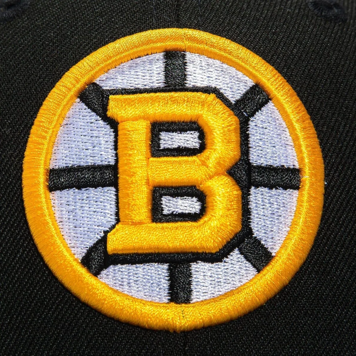 New Era 9Seventy Stretch-Snap NHL Trucker Cap con Visera Curvada Heritage-Style Snapback Cap