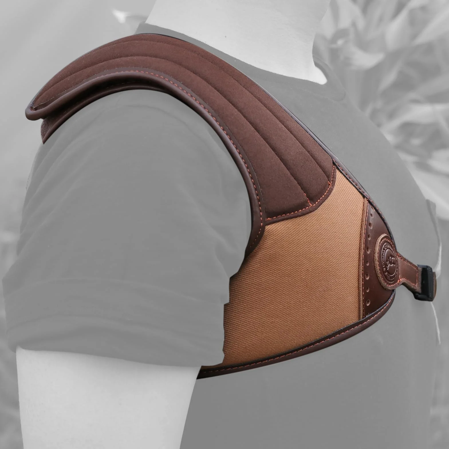 Almohadilla de retroceso de hombro de piel de lona ajustable para escopeta de rifle, almohadillas a prueba de golpes para deportes, tiro, caza