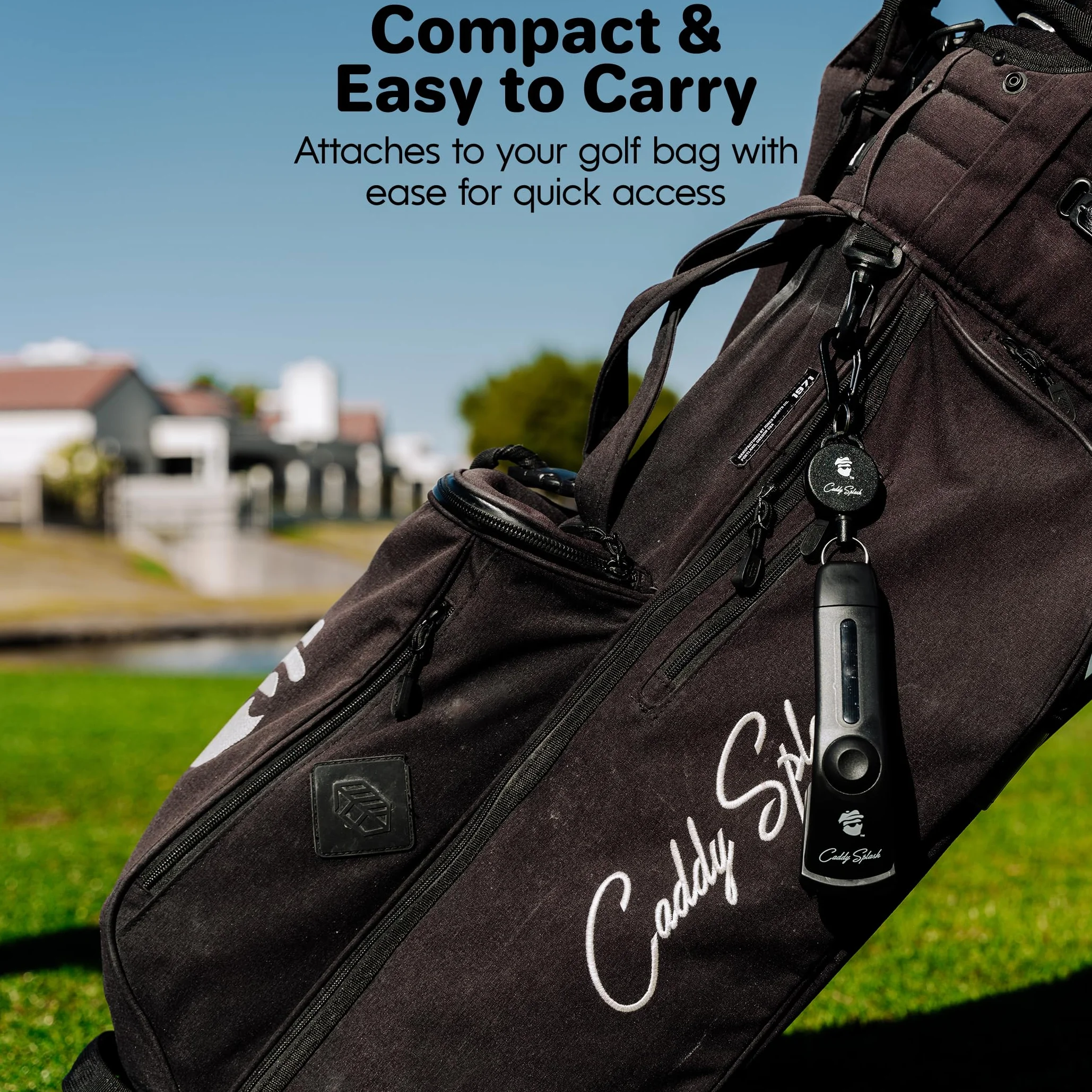 Caddy Splash Cepillo para Palos de Golf Pro con Agua (Negro) - Clip retráctil Resistente - Botón pulsador - Cerdas de Nailon - Capacidad 4 onzas