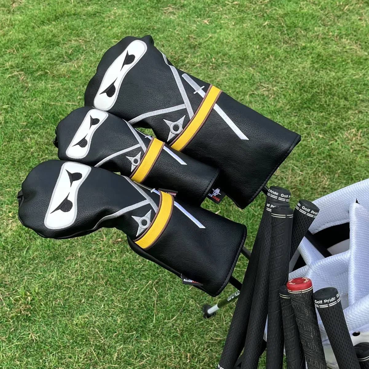 Funda para Cabeza de Palo de Golf, 3 Fundas de Madera con diseño Ninja con Cierre magnético, Elegante Bordado de Cuero de Primera Calidad, para Conductor de Fairway, Hoja híbrida, mazo de Putter,