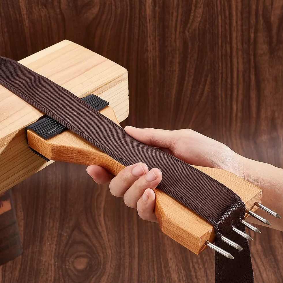NBEADS 2 piezas de 2 estilos de cinta de madera, herramienta de reparación de tapicería, mango de madera, extractor de cinchas para tapicería, herramientas de reparación de tapicería, suministros