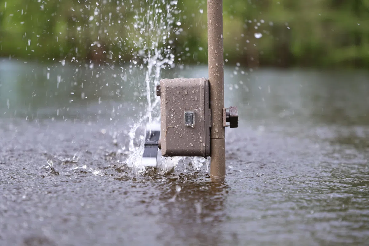 MOJO Outdoors Water Motion Decoy Señuelo de Movimiento de Agua, Unisex
