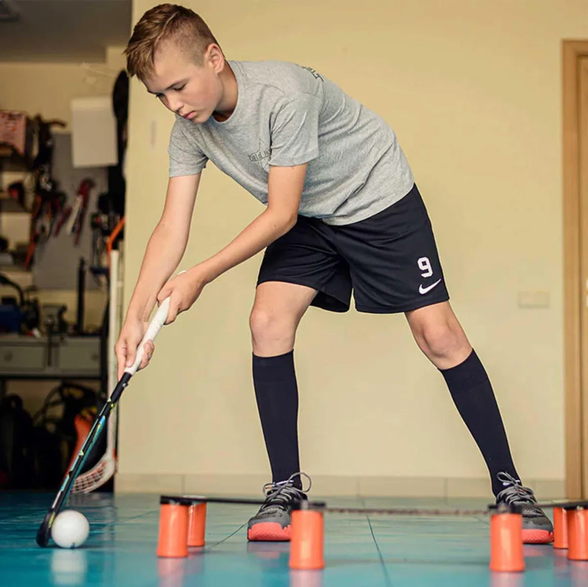 Skiller - Ayuda de Entrenamiento Ligera para manejo de Palos, Equipo para Control de Pelota, Tiempo de reacción y coordinación, Entrenador Ligero, portátil y Ajustable